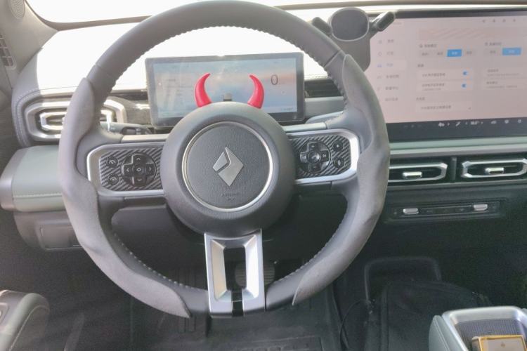 Used Baojun Spark EUV 2026 301km Flagship Edition Steering Wheel