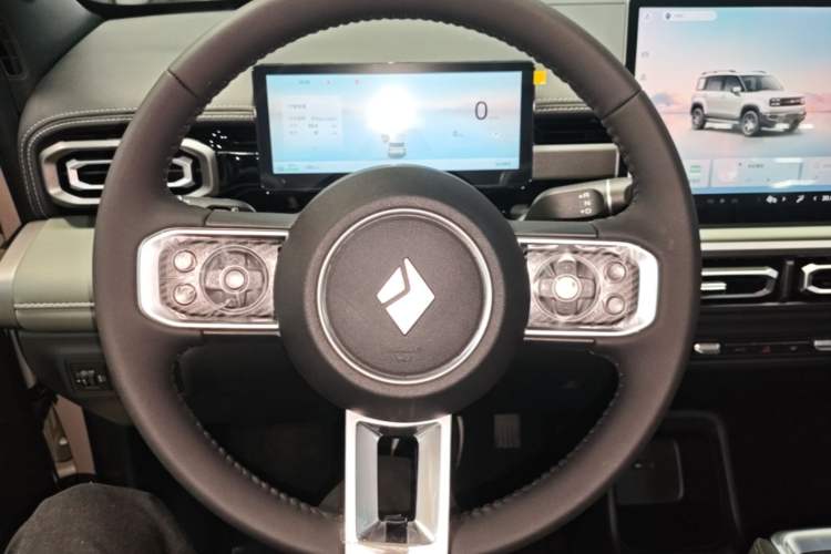 Used Baojun Spark EUV 2026 301km Flagship Edition Steering Wheel