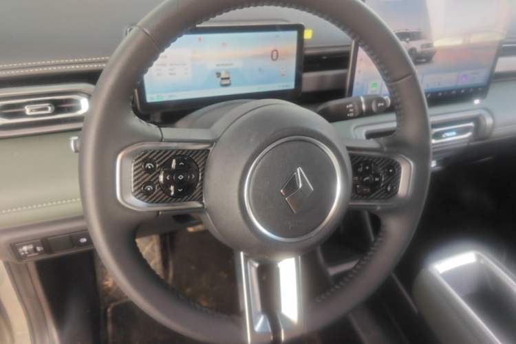 Used Baojun Spark EUV 2026 301km Flagship Edition Steering Wheel
