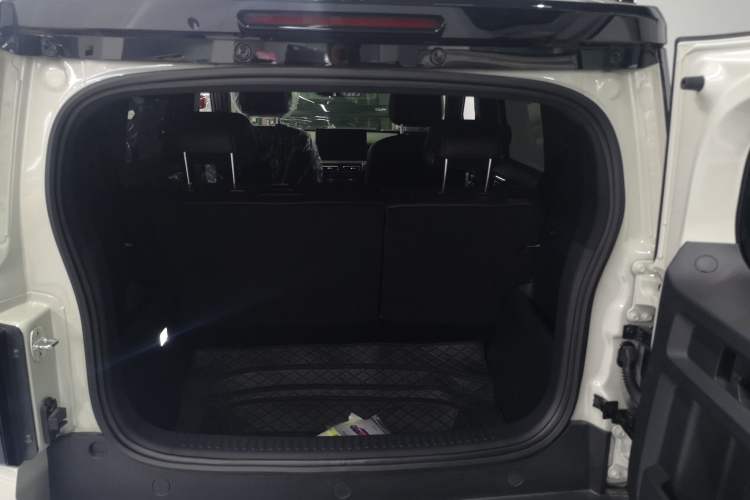 Used Baojun Spark EUV 2026 301km Flagship Edition Trunk