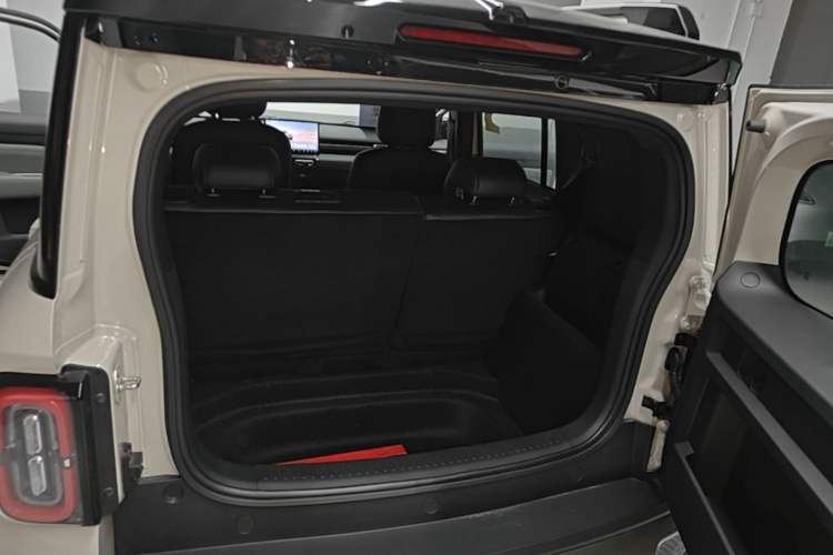 Used Baojun Spark EUV 2026 301km Flagship Edition Trunk