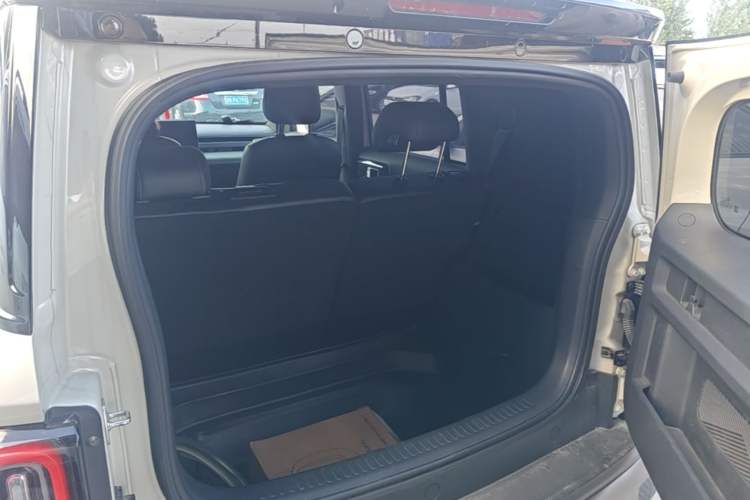 Used Baojun Spark EUV 2026 301km Flagship Edition Trunk