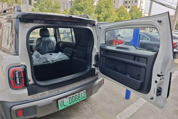 Used Baojun Spark EUV 2026 301km Flagship Edition Trunk