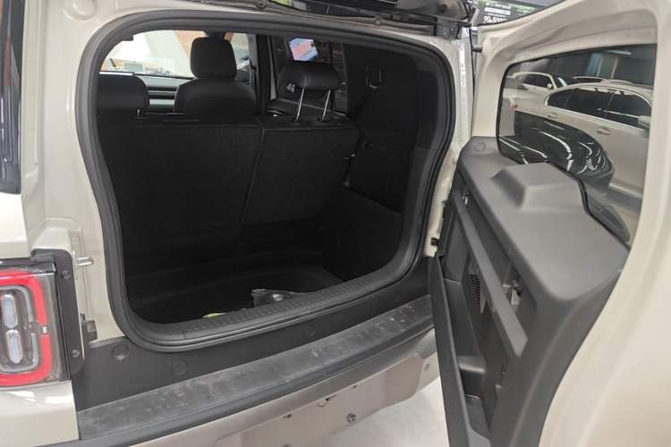 Used Baojun Spark EUV 2026 301km Flagship Edition Trunk