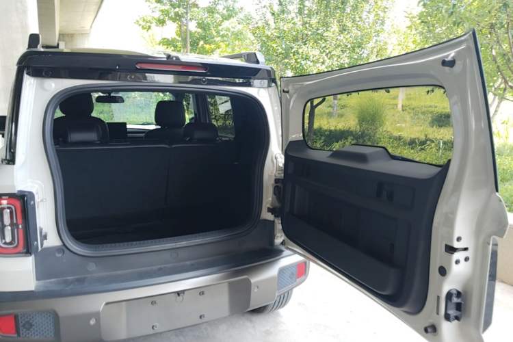 Used Baojun Spark EUV 2026 301km Flagship Edition Trunk