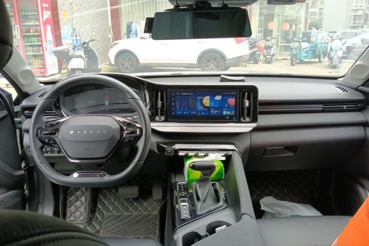 Used Baojun Valli 2021 1.5T Naqu Starry Sky CVT Flagship Model Center Console