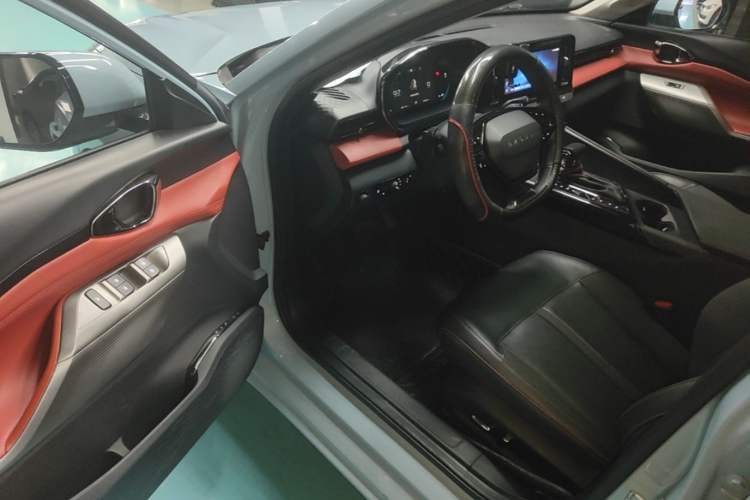 Used Baojun Valli 2021 1.5T Dali Sky CVT Premium Edition Driver Seat