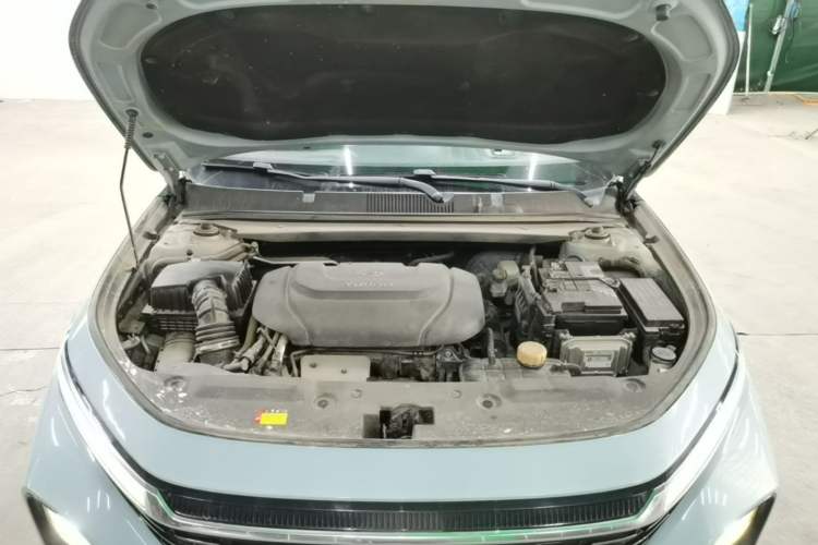 Used Baojun Valli 2021 1.5T Yili Pasture CVT Luxury Model Engine Bay