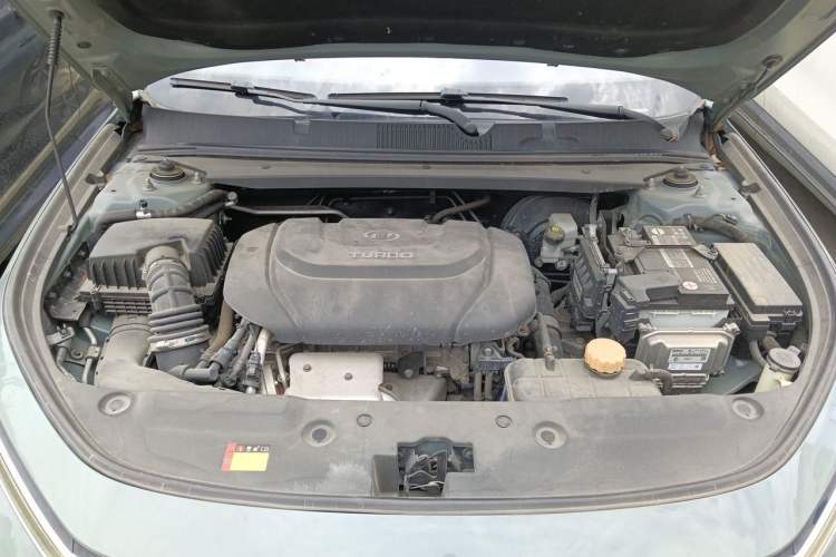 Used Baojun Valli 2021 1.5T Naqu Starry Sky CVT Flagship Model Engine Bay