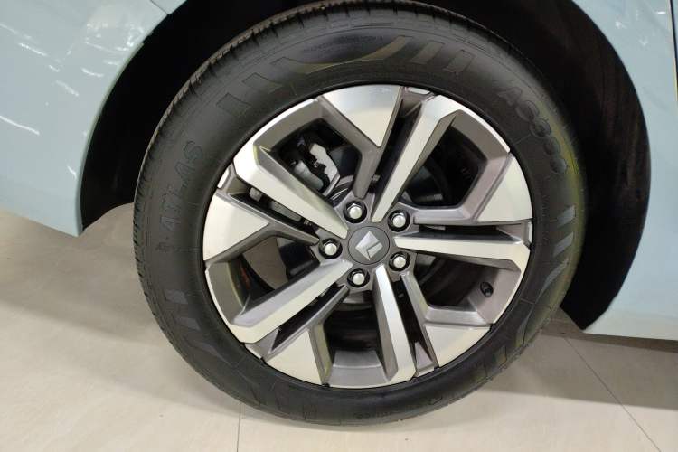 Used Baojun Valli 2021 1.5T Naqu Starry Sky CVT Flagship Model Exterior 2