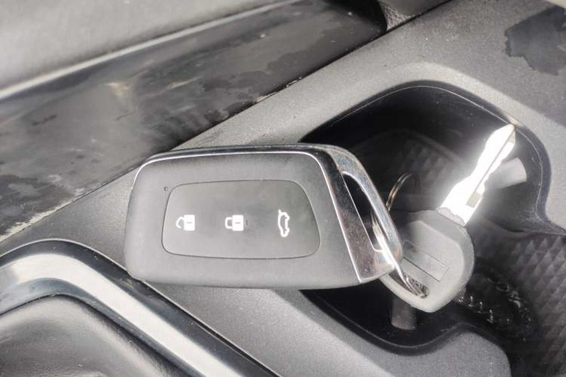 Used Baojun Valli 2021 1.5T Naqu Starry Sky CVT Flagship Model Interior 1