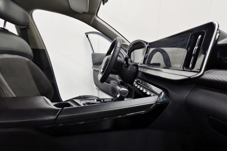 Used Baojun Valli 2021 1.5T Yili Pasture CVT Luxury Model Interior 3