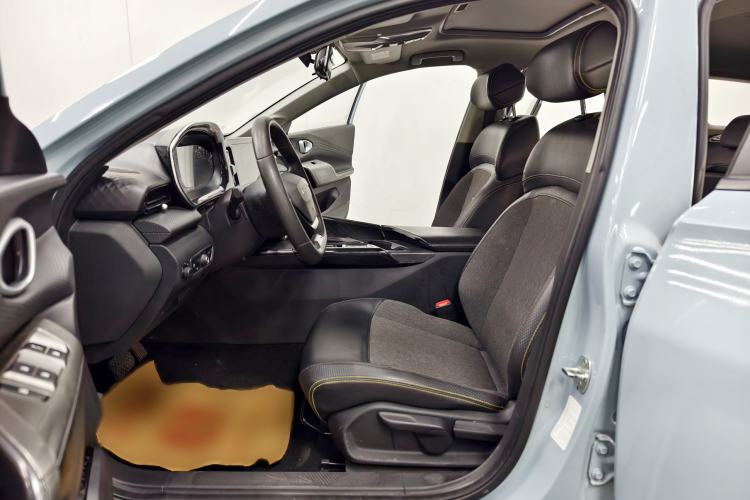 Used Baojun Valli 2021 1.5T Yili Pasture CVT Luxury Model Interior 8