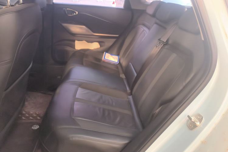 Used Baojun Valli 2021 1.5T Yili Pasture CVT Luxury Model Left Rear Seat