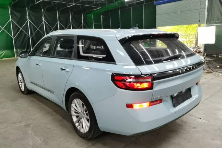 Used Baojun Valli 2021 1.5T Yili Pasture CVT Luxury Model Rear Left 45 Deg