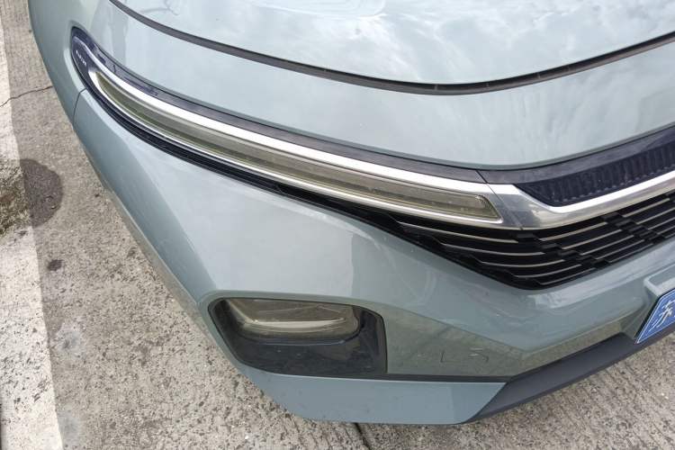 Used Baojun Valli 2021 1.5T Naqu Starry Sky CVT Flagship Model Right Front Headlight