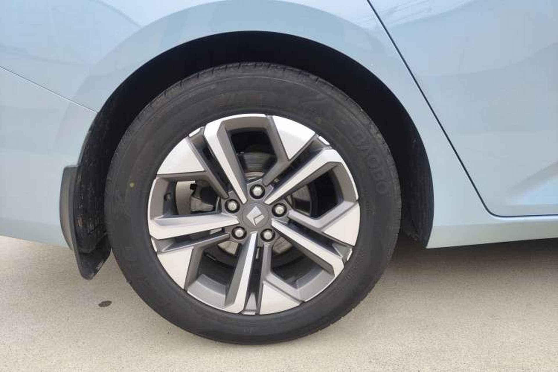 Used Baojun Valli 2021 1.5T Naqu Starry Sky CVT Flagship Model Right Rear Wheel Hub