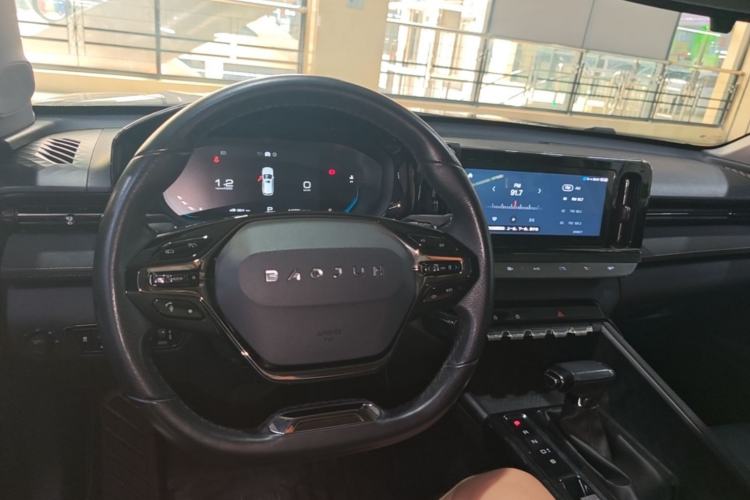 Used Baojun Valli 2021 1.5T Naqu Starry Sky CVT Flagship Model Center Console