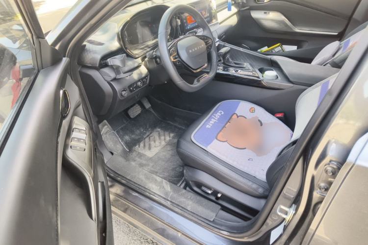 Used Baojun Valli 2021 1.5T Naqu Starry Sky CVT Flagship Model Driver Seat