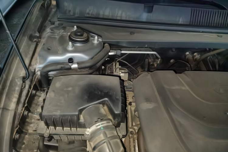 Used Baojun Valli 2021 1.5T Naqu Starry Sky CVT Flagship Model Engine Bay Right