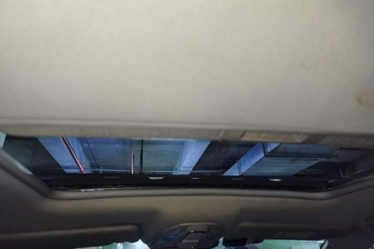 Used Baojun Valli 2021 1.5T Naqu Starry Sky CVT Flagship Model Headliner