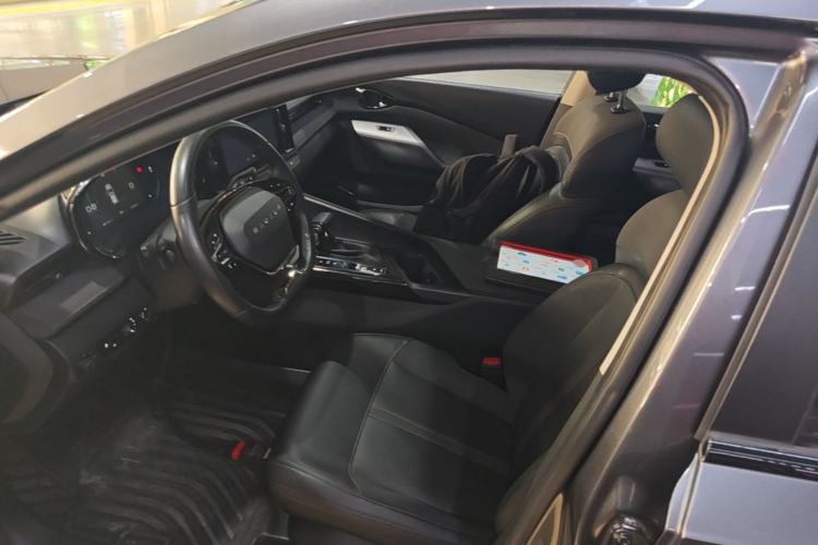 Used Baojun Valli 2021 1.5T Naqu Starry Sky CVT Flagship Model Left Front Seat