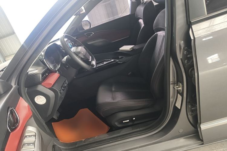Used Baojun Valli 2021 1.5T Dali Sky CVT Premium Edition Left Front Seat