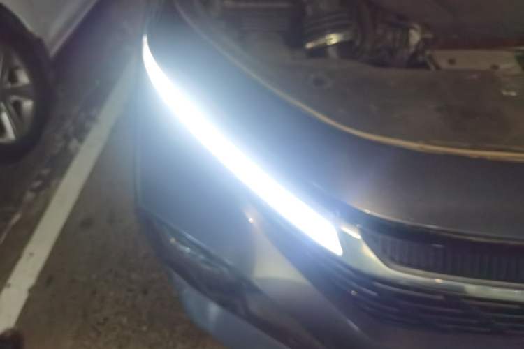 Used Baojun Valli 2021 1.5T Naqu Starry Sky CVT Flagship Model Right Front Headlight