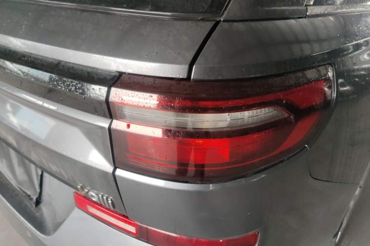 Used Baojun Valli 2021 1.5T Yili Pasture CVT Luxury Model Right Rear Taillight