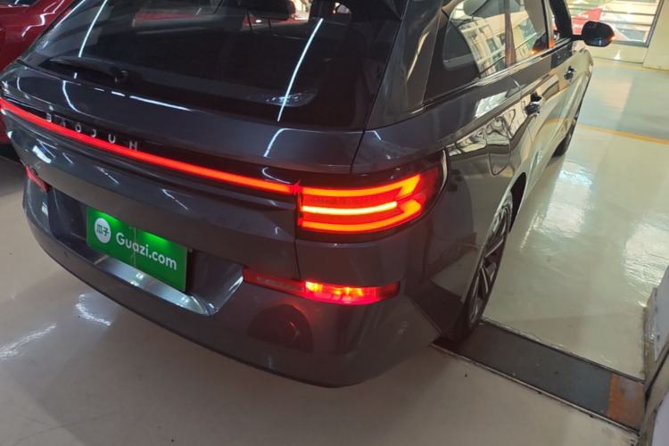 Used Baojun Valli 2021 1.5T Naqu Starry Sky CVT Flagship Model Right Rear Taillight