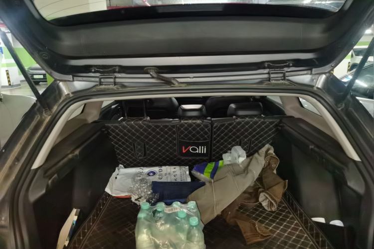 Used Baojun Valli 2021 1.5T Naqu Starry Sky CVT Flagship Model Trunk