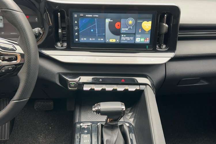 Used Baojun Valli 2021 1.5T Naqu Starry Sky CVT Flagship Model Audio And AC Panel
