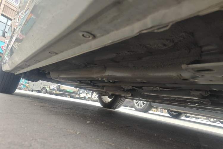 Used Baojun Valli 2021 1.5T Yili Pasture CVT Luxury Model Chassis Front Right