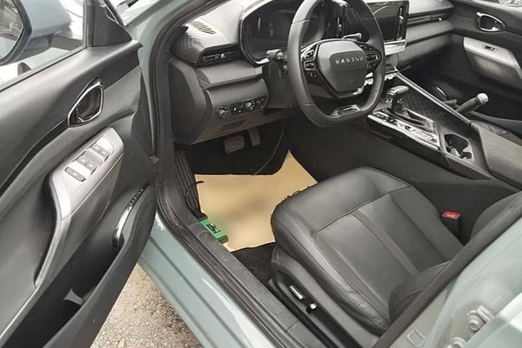 Used Baojun Valli 2021 1.5T Naqu Starry Sky CVT Flagship Model Driver Seat