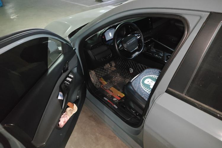 Used Baojun Valli 2021 1.5T Naqu Starry Sky CVT Flagship Model Driver Seat