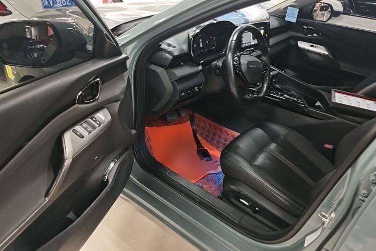Used Baojun Valli 2021 1.5T Naqu Starry Sky CVT Flagship Model Driver Seat