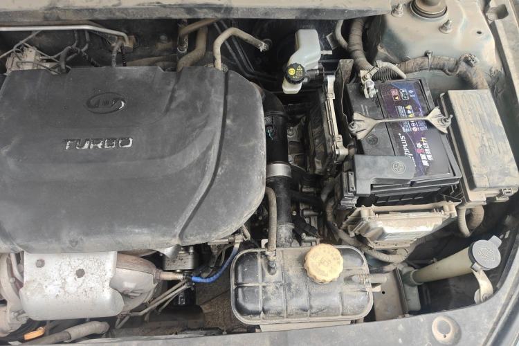 Used Baojun Valli 2021 1.5T Yili Pasture CVT Luxury Model Engine Bay Left