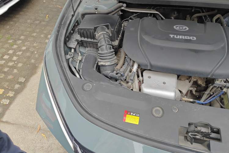 Used Baojun Valli 2021 1.5T Naqu Starry Sky CVT Flagship Model Engine Bay Right