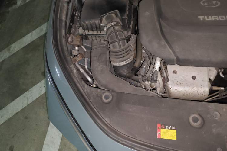 Used Baojun Valli 2021 1.5T Naqu Starry Sky CVT Flagship Model Engine Bay Right