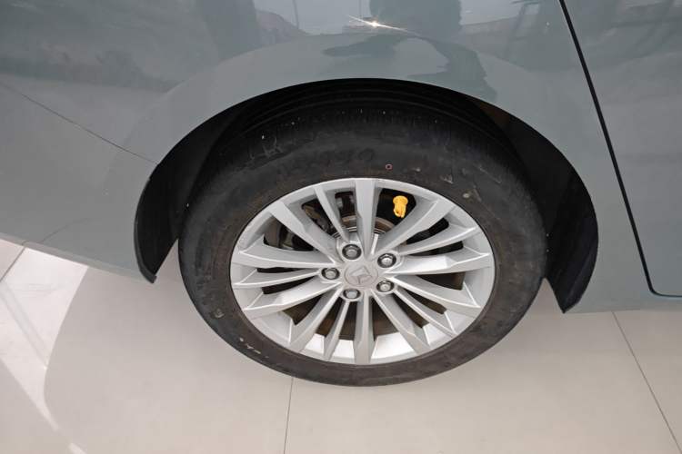 Used Baojun Valli 2021 1.5T Dali Sky CVT Premium Edition Exterior 2