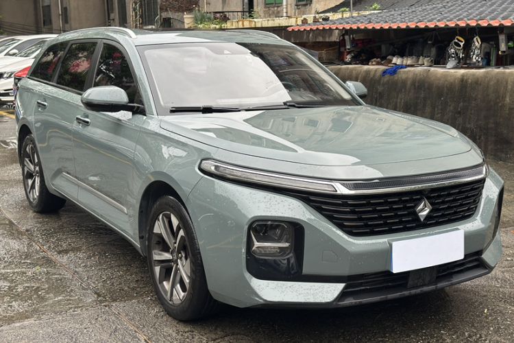 Used Baojun Valli 2021 1.5T Naqu Starry Sky CVT Flagship Model Exterior 4