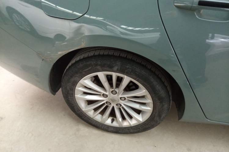 Used Baojun Valli 2021 1.5T Yili Pasture CVT Luxury Model Exterior 5