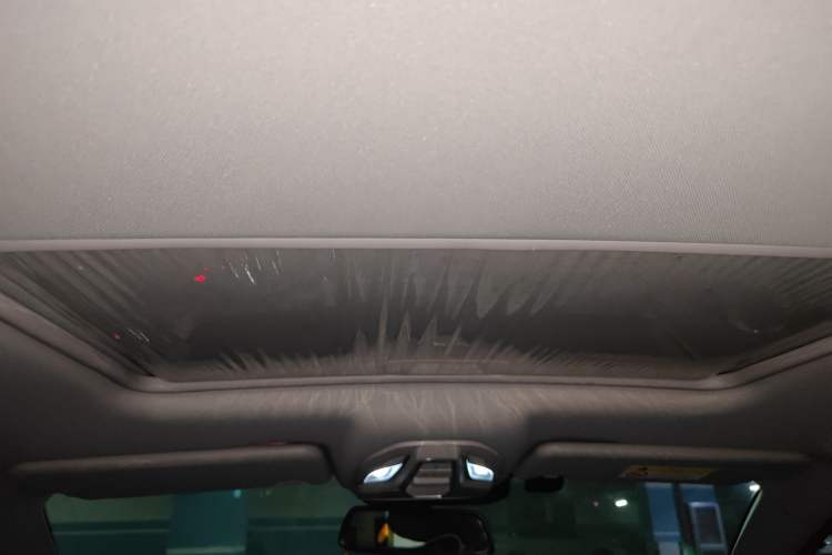 Used Baojun Valli 2021 1.5T Naqu Starry Sky CVT Flagship Model Headliner
