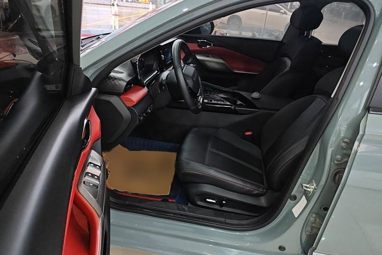 Used Baojun Valli 2021 1.5T Dali Sky CVT Premium Edition Interior 3