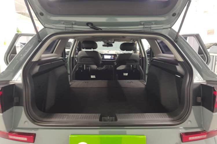 Used Baojun Valli 2021 1.5T Naqu Starry Sky CVT Flagship Model Interior 3