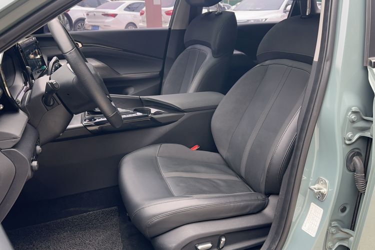 Used Baojun Valli 2021 1.5T Naqu Starry Sky CVT Flagship Model Interior 8