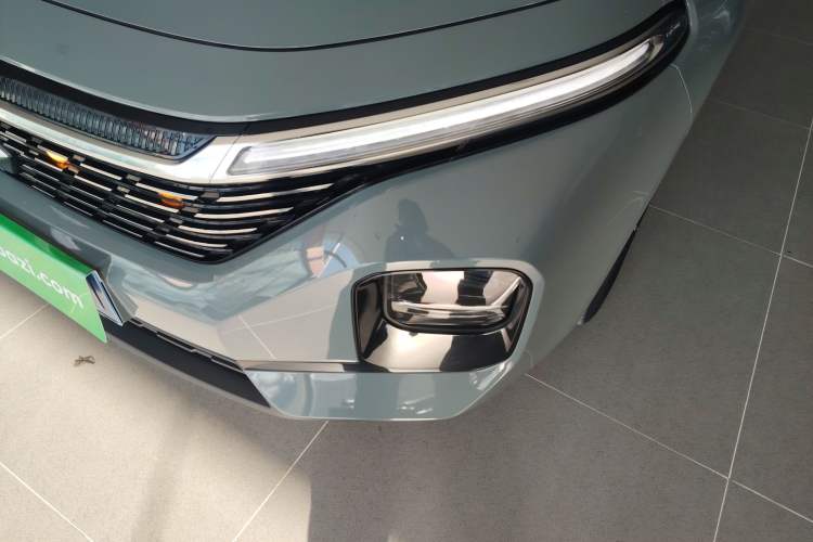 Used Baojun Valli 2021 1.5T Naqu Starry Sky CVT Flagship Model Left Front Headlight