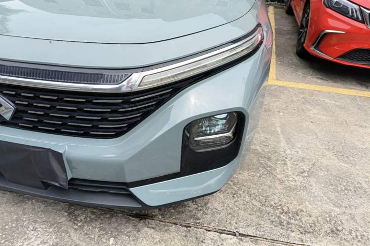 Used Baojun Valli 2021 1.5T Naqu Starry Sky CVT Flagship Model Left Front Headlight