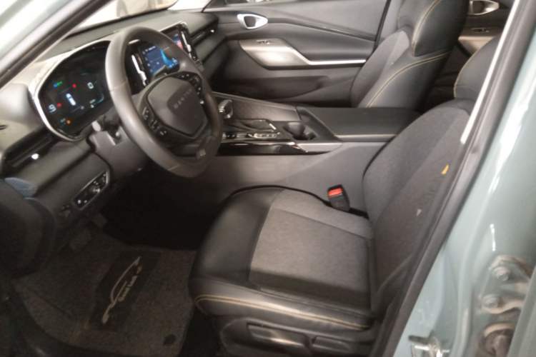 Used Baojun Valli 2021 1.5T Yili Pasture CVT Luxury Model Left Front Seat