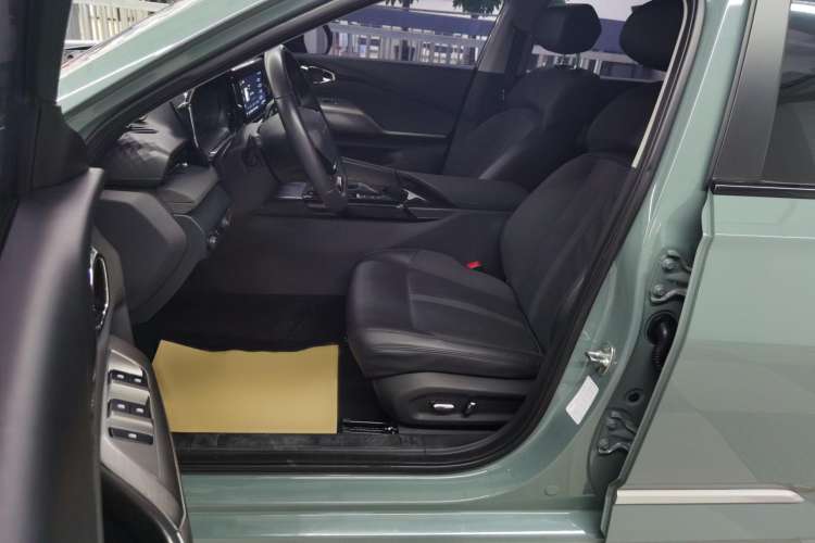 Used Baojun Valli 2021 1.5T Naqu Starry Sky CVT Flagship Model Left Front Seat